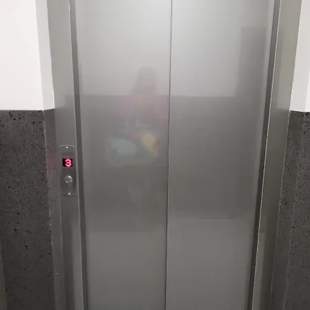 Lilla 2 דירה
