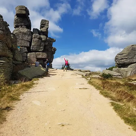 Lilla 2 ילנייה גורה