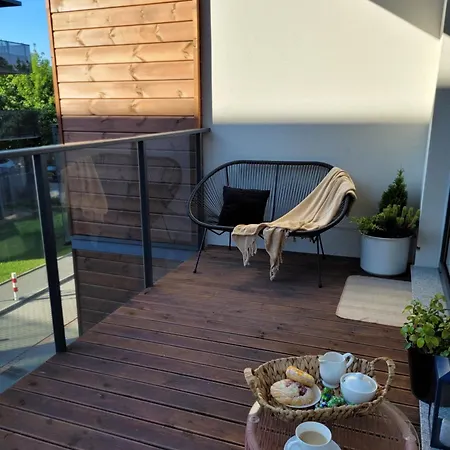 Apartman Lilla 2 *