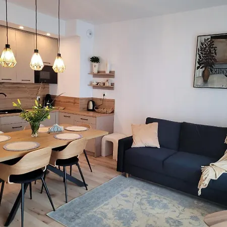 Apartment Lilla 2 *